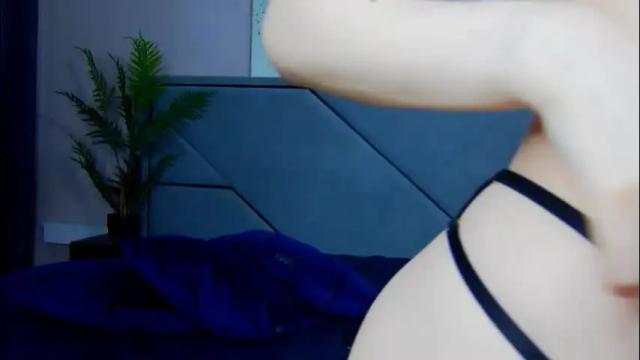 Image 7 of nicolros Stream on Chaturbate on 11 days ago