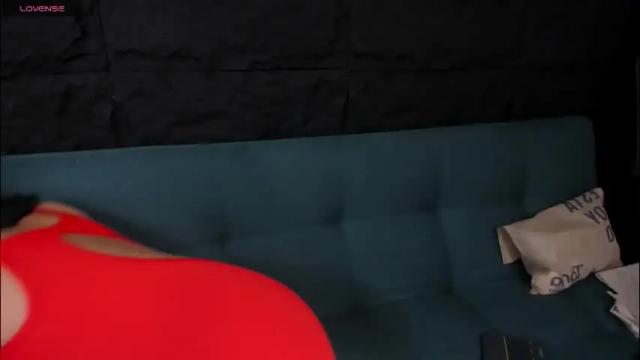 Image 2 of nicolross_ Stream on Chaturbate on 2 months ago