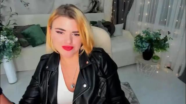 Thumbnail 1, nightfallveil's Stream at Chaturbate, 2 months ago