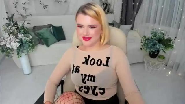 Image 3 of nightfallveil Stream on Chaturbate on 3 months ago