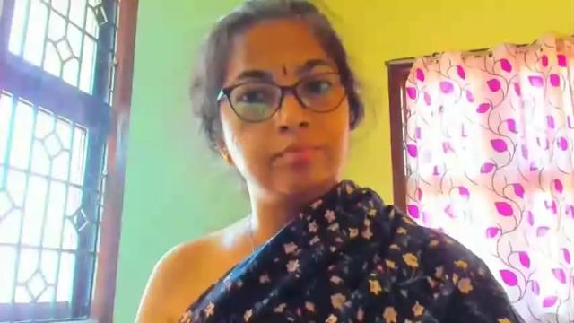 Image 8 of niharikadevorced Stream on Chaturbate on 13 months ago