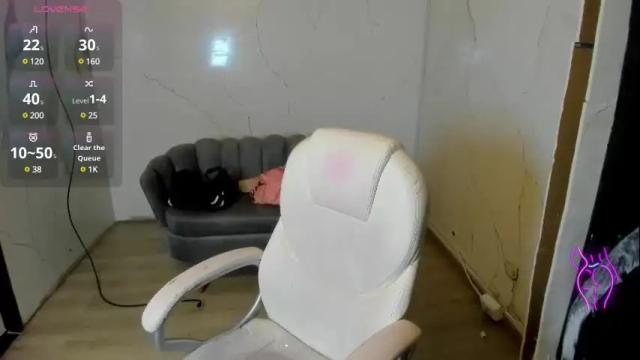Image 4 of niickyjones Stream on Chaturbate on 1 month ago
