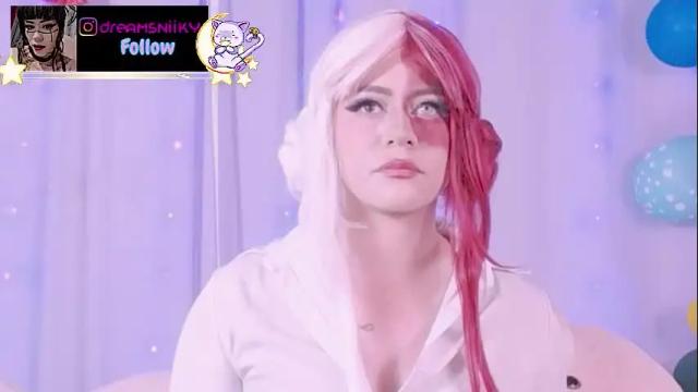 Image 3 of niiky_ Stream on Chaturbate on 22 days ago