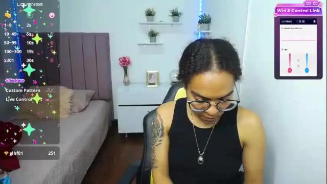 Image 8 of niina_lovee_ Stream on Chaturbate on 2 months ago