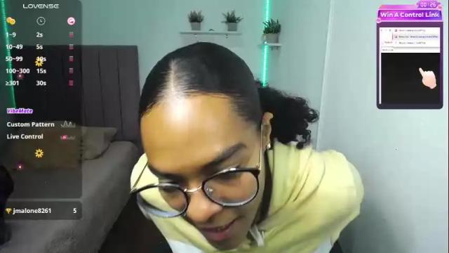 Image 10 of niina_lovee_ Stream on Chaturbate on 2 months ago