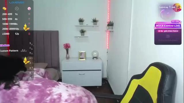 Image 12 of niina_lovee_ Stream on Chaturbate on 2 months ago