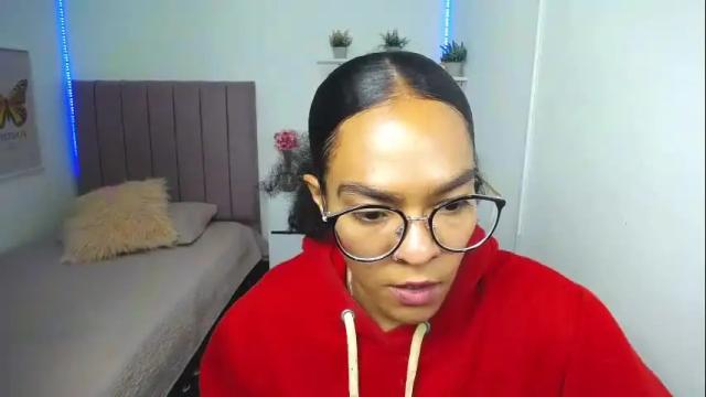 Image 12 of niina_lovee_ Stream on Chaturbate on 2 months ago