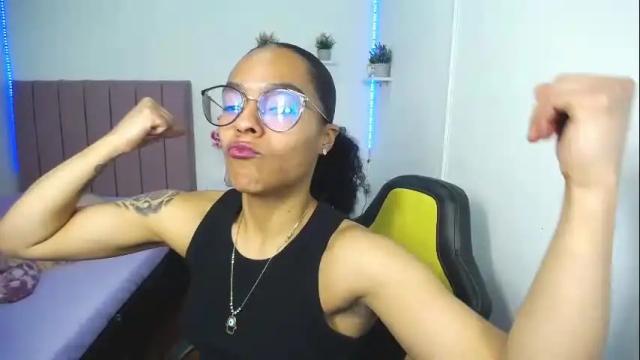 Image 2 of niina_lovee_ Stream on Chaturbate on 1 month ago