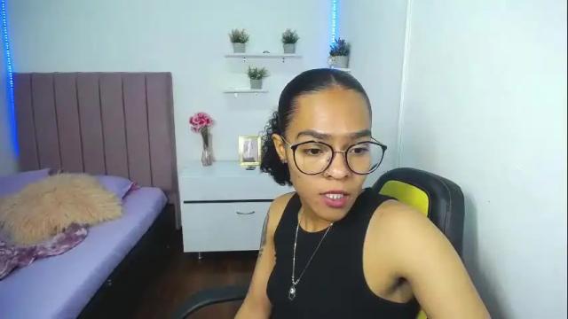 Image 7 of niina_lovee_ Stream on Chaturbate on 1 month ago