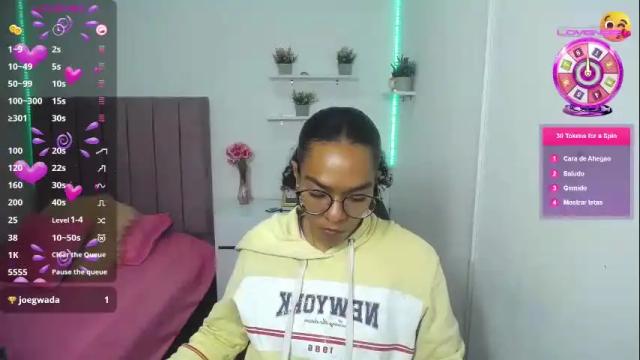 Image 6 of niina_lovee_ Stream on Chaturbate on 1 month ago
