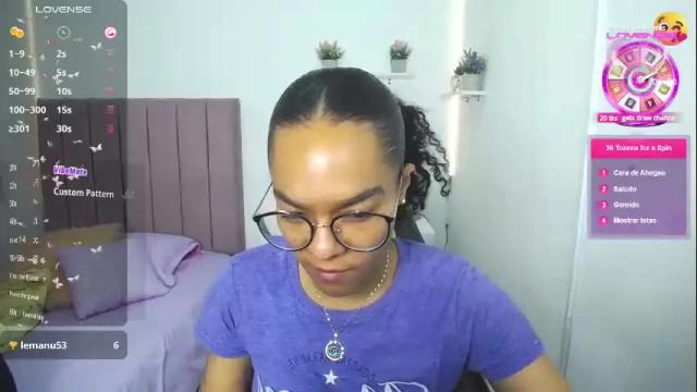 Image 3 of niina_lovee_ Stream on Chaturbate on 29 days ago
