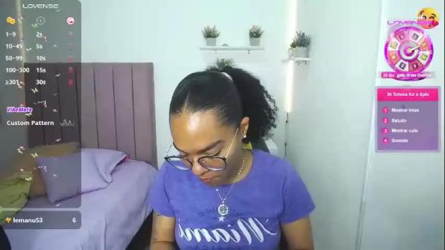 Image 4 of niina_lovee_ Stream on Chaturbate on 29 days ago