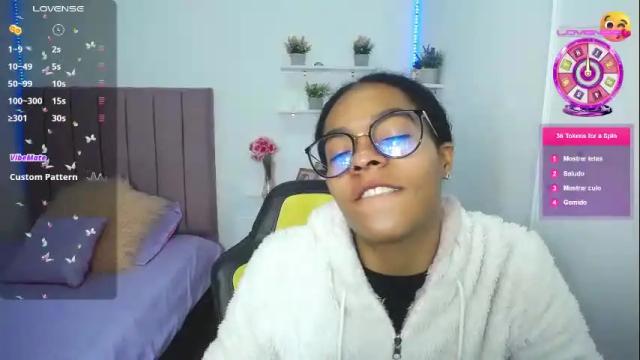 Image 2 of niina_lovee_ Stream on Chaturbate on 26 days ago