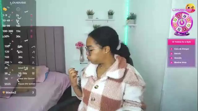Image 12 of niina_lovee_ Stream on Chaturbate on 25 days ago