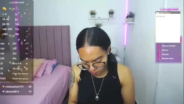 Image 4 of niina_lovee_ Stream on Chaturbate on 20 days ago