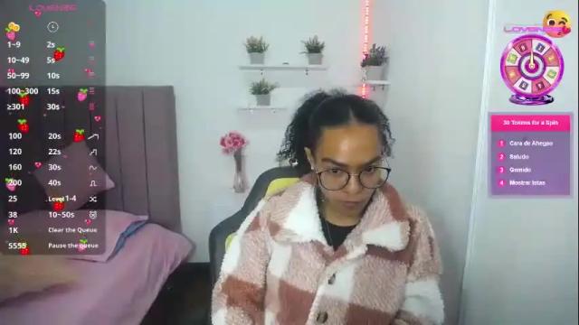 Image 4 of niina_lovee_ Stream on Chaturbate on 2 months ago