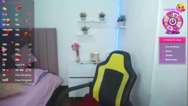 Image 8 of niina_lovee_ Stream on Chaturbate on 2 months ago