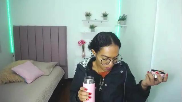 Image 6 of niina_lovee_ Stream on Chaturbate on 2 months ago