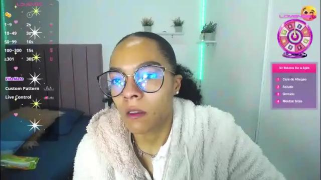Image 4 of niina_lovee_ Stream on Chaturbate on 2 months ago
