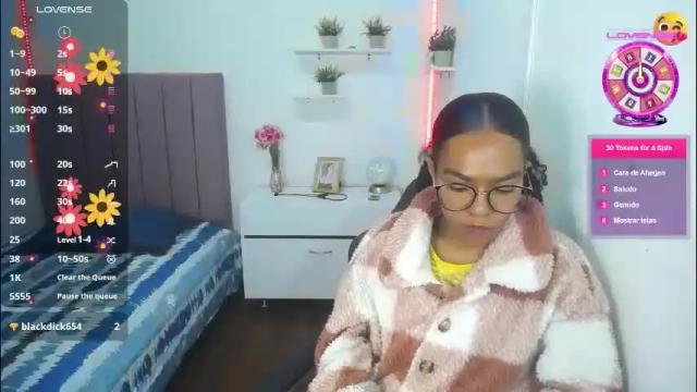 Image 8 of niina_lovee_ Stream on Chaturbate on 1 month ago