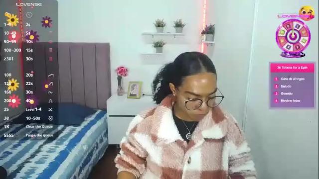 Image 3 of niina_lovee_ Stream on Chaturbate on 1 month ago