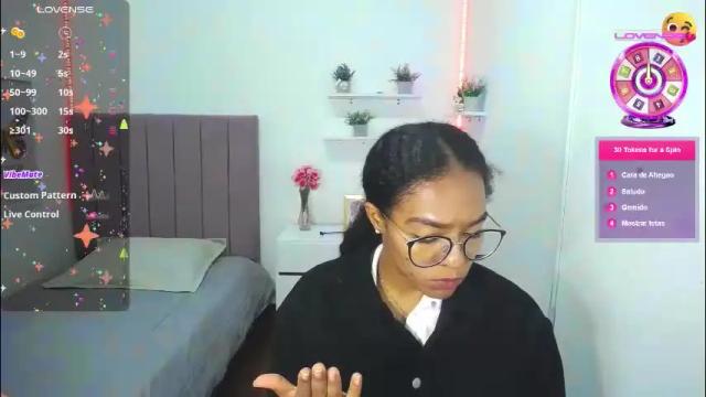 Image 2 of niina_lovee_ Stream on Chaturbate on 1 month ago