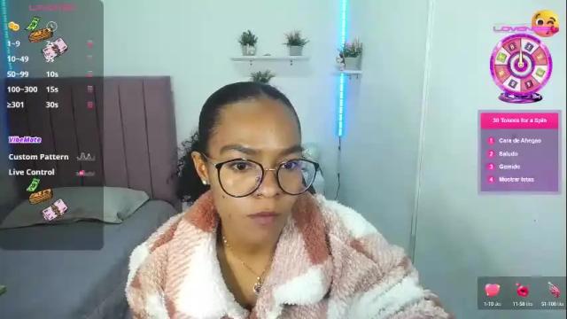 Image 3 of niina_lovee_ Stream on Chaturbate on 1 month ago
