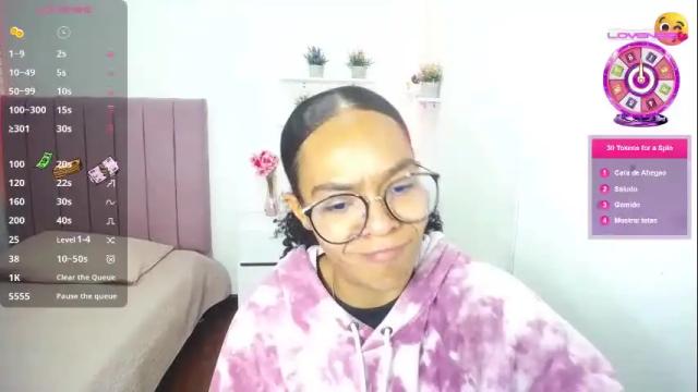 Image 3 of niina_lovee_ Stream on Chaturbate on 24 days ago