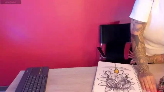 Image 8 of niinaink Stream on Chaturbate on 1 month ago