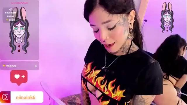 Image 6 of niinaink Stream on Chaturbate on 1 month ago