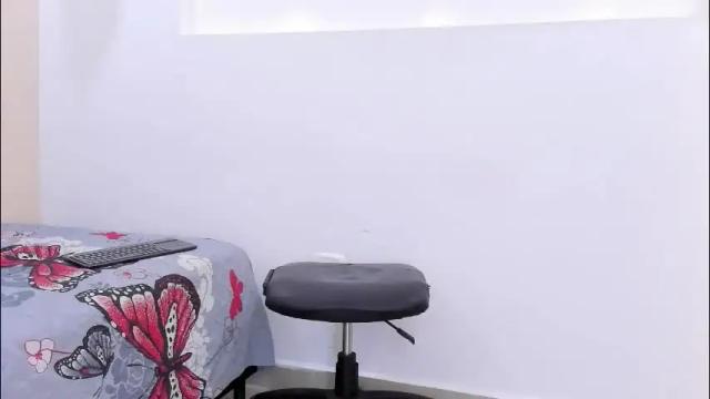 Image 2 of nika01_ Stream on Chaturbate on 1 month ago