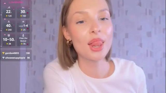 Image 10 of nika_la_sun Stream on Chaturbate on 3 months ago