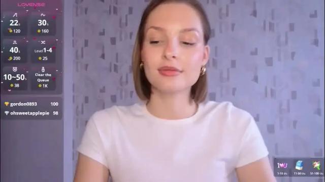 Image 7 of nika_la_sun Stream on Chaturbate on 3 months ago