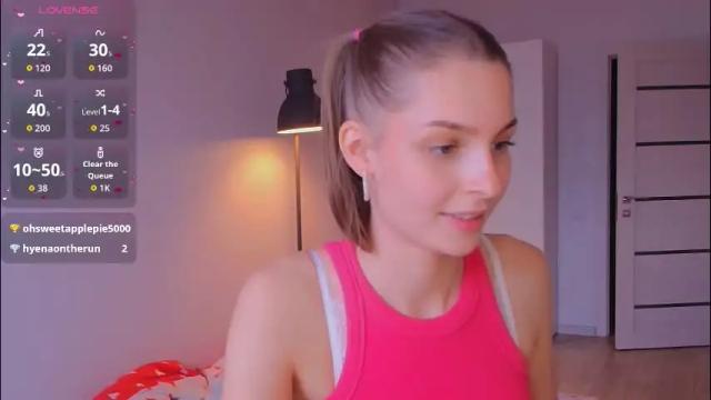 Image 12 of nika_la_sun Stream on Chaturbate on 2 months ago