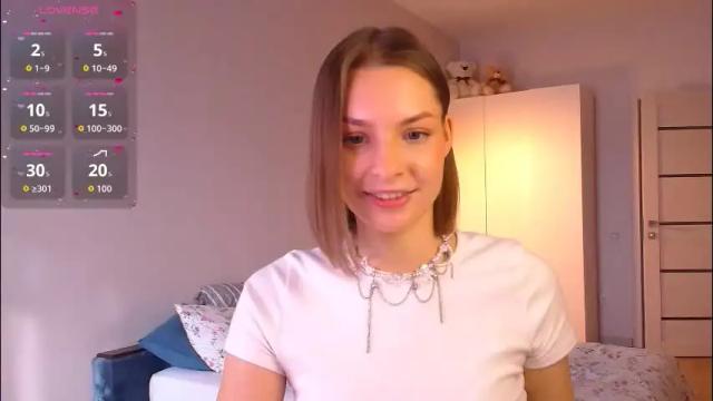 Image 11 of nika_la_sun Stream on Chaturbate on 2 months ago