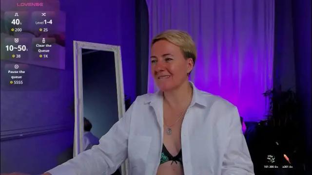 Image 6 of nika_smit Stream on Chaturbate on 2 months ago