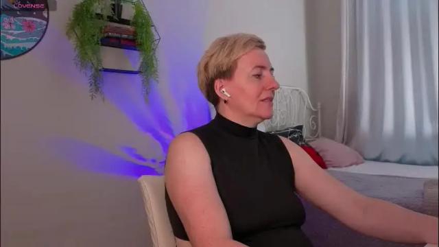 Thumbnail 3, nika_smit's Stream at Chaturbate, 2 months ago