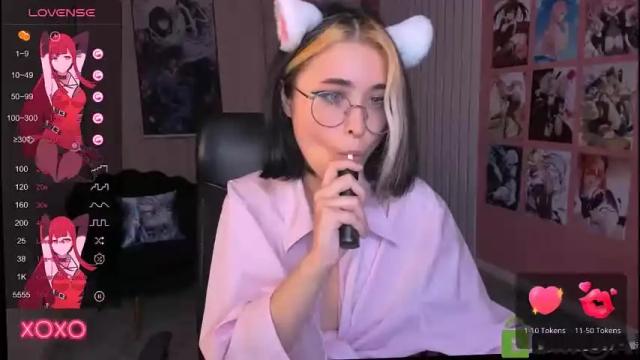 Image 3 of nika_sunny1 Stream on Chaturbate on 25 months ago