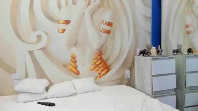 Image 4 of nika_tailor Stream on Chaturbate on 3 days ago