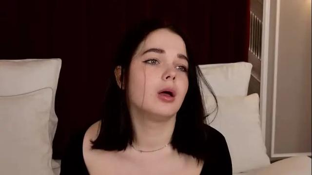 Image 8 of nikaflowers Stream on Chaturbate on 28 days ago