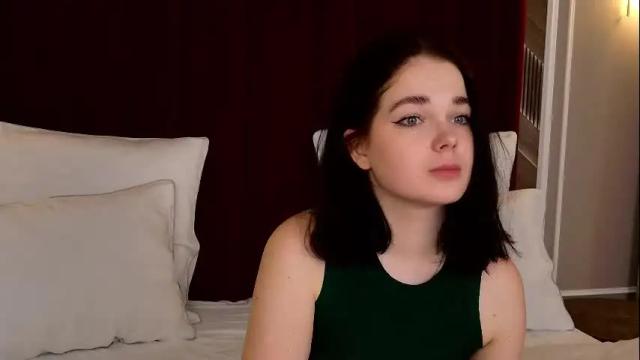 Image 2 of nikaflowers Stream on Chaturbate on 25 days ago