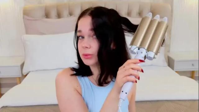 Image 2 of nikaflowers Stream on Chaturbate on 13 days ago