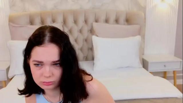 Image 3 of nikaflowers Stream on Chaturbate on 13 days ago