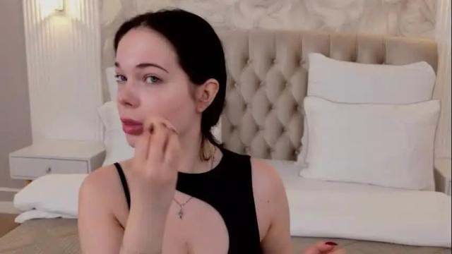 Image 2 of nikaflowers Stream on Chaturbate on 8 days ago