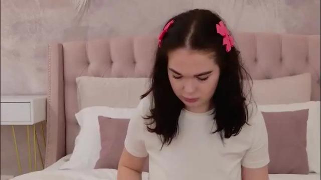 Image 11 of nikaflowers Stream on Chaturbate on 1 month ago