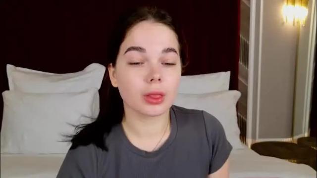 Image 2 of nikaflowers Stream on Chaturbate on 1 month ago