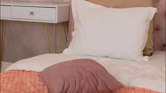 Image 6 of nikaflowers Stream on Chaturbate on 1 month ago