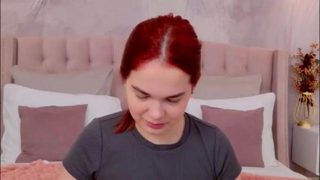 Image 8 of nikaflowers Stream on Chaturbate on 2 months ago