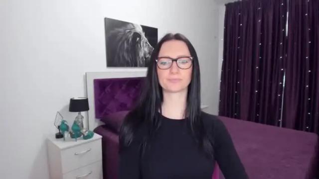 Image 4 of nikagreen Stream on Chaturbate on 13 months ago