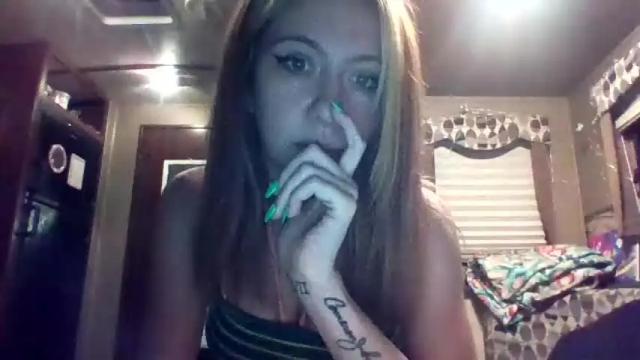 Image 3 of nikandvex Stream on Chaturbate on 18 months ago